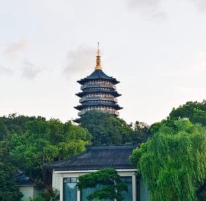 QR Code Automatic Tour System